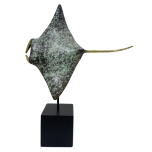 Manta Bronze Sculpture – Green Gold Polish